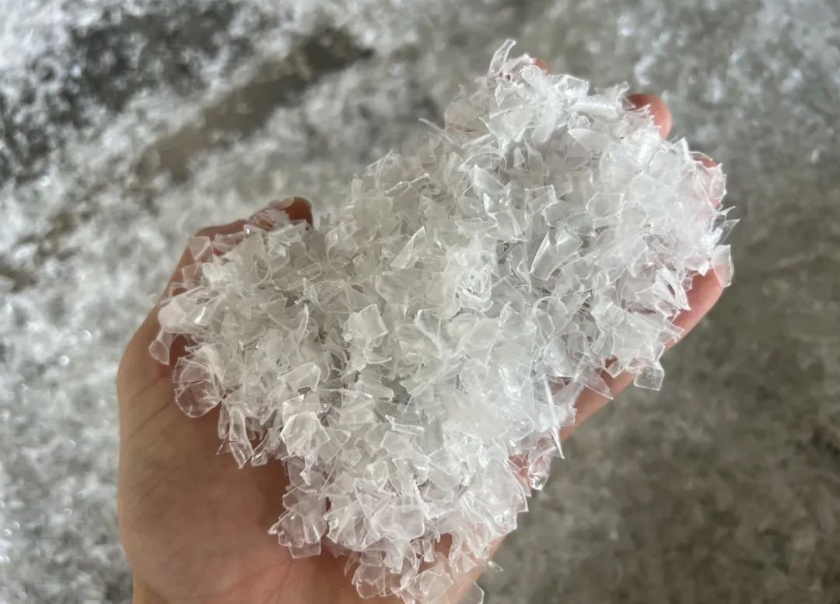 黃片不超標：弓葉AI熒光老化光選機破解黃片困局